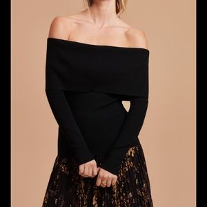 Aritzia Wilfred Over-the-shoulder Sweater